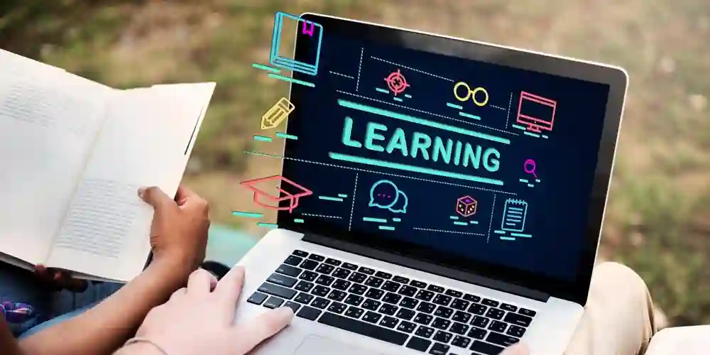 How Technology Is Enhancing Online Learning Experiences